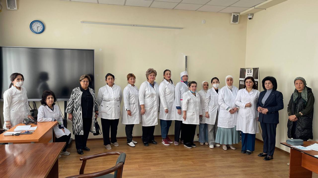 Qiziqarli porno film Pussy foto slayd