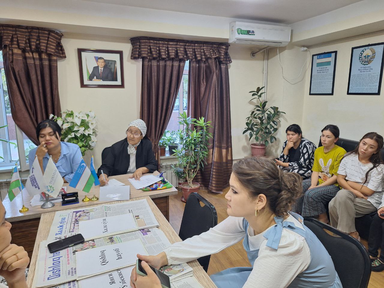 Juda sharlar porno uchun tomoqda